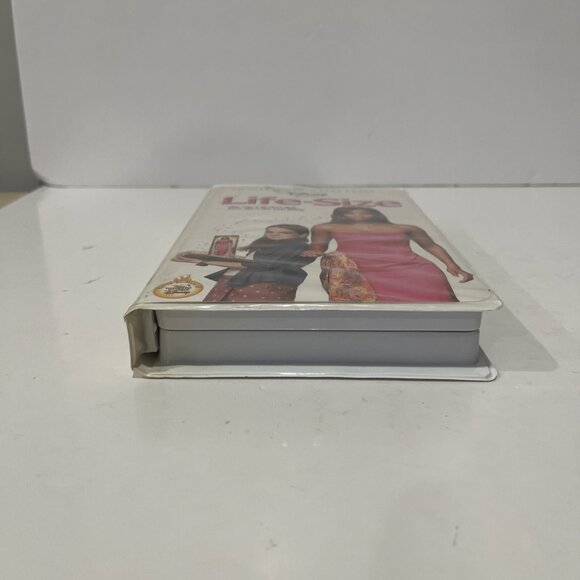 Life-Size (VHS, 2000) Disney Lindsay Lohan Tyra Banks Clamshell Blue Tape - Picture 4 of 7